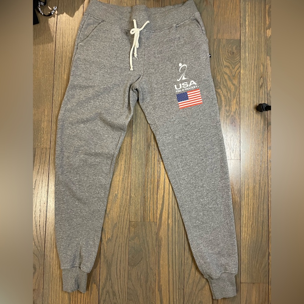 USA field hockey joggers
